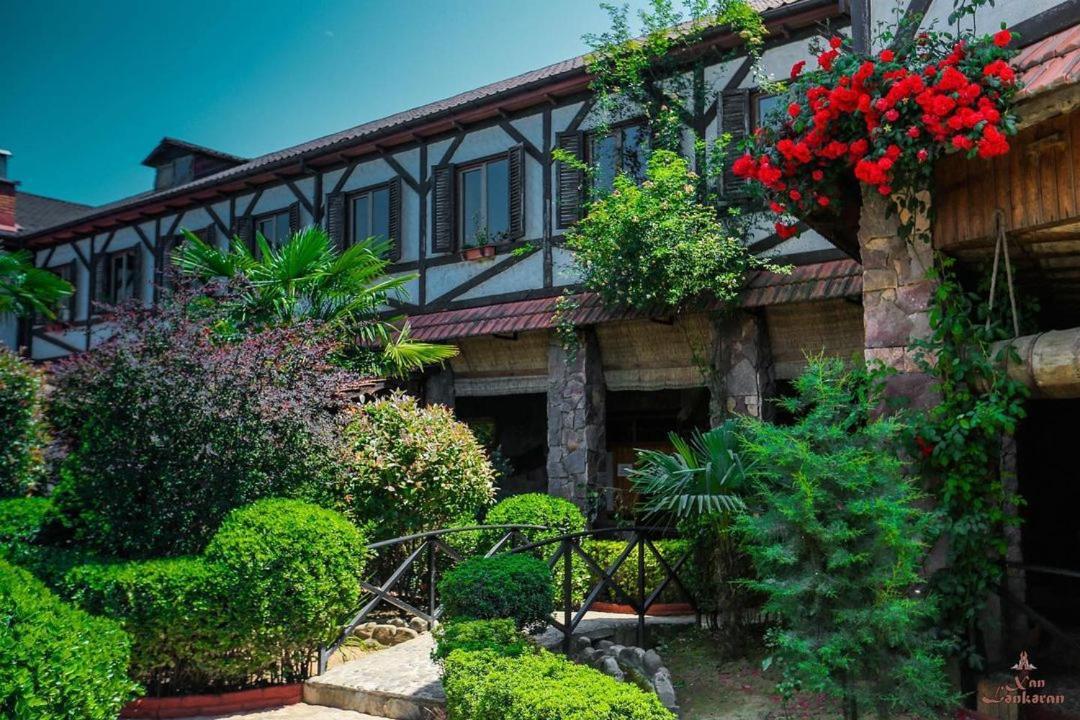 Khan Lankaran Hotel Экстерьер фото